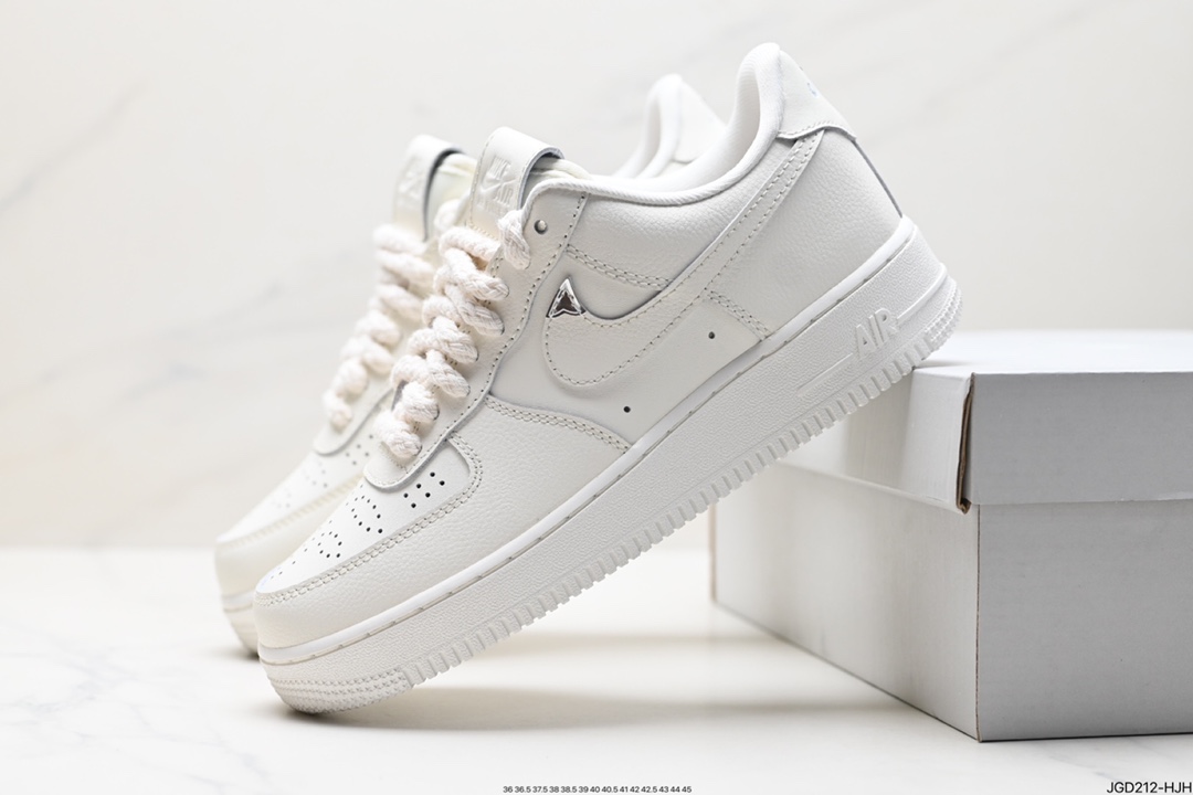 Nike Air Force 1 Shoes